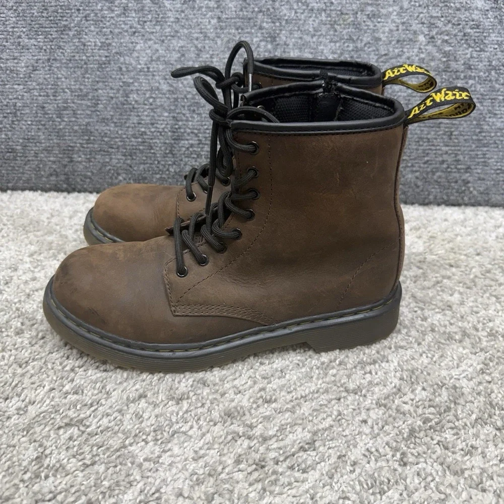 DR Marten Air Wair Delaney AW004 boots shoes size men 4 / women's 5 /‎ Unisex